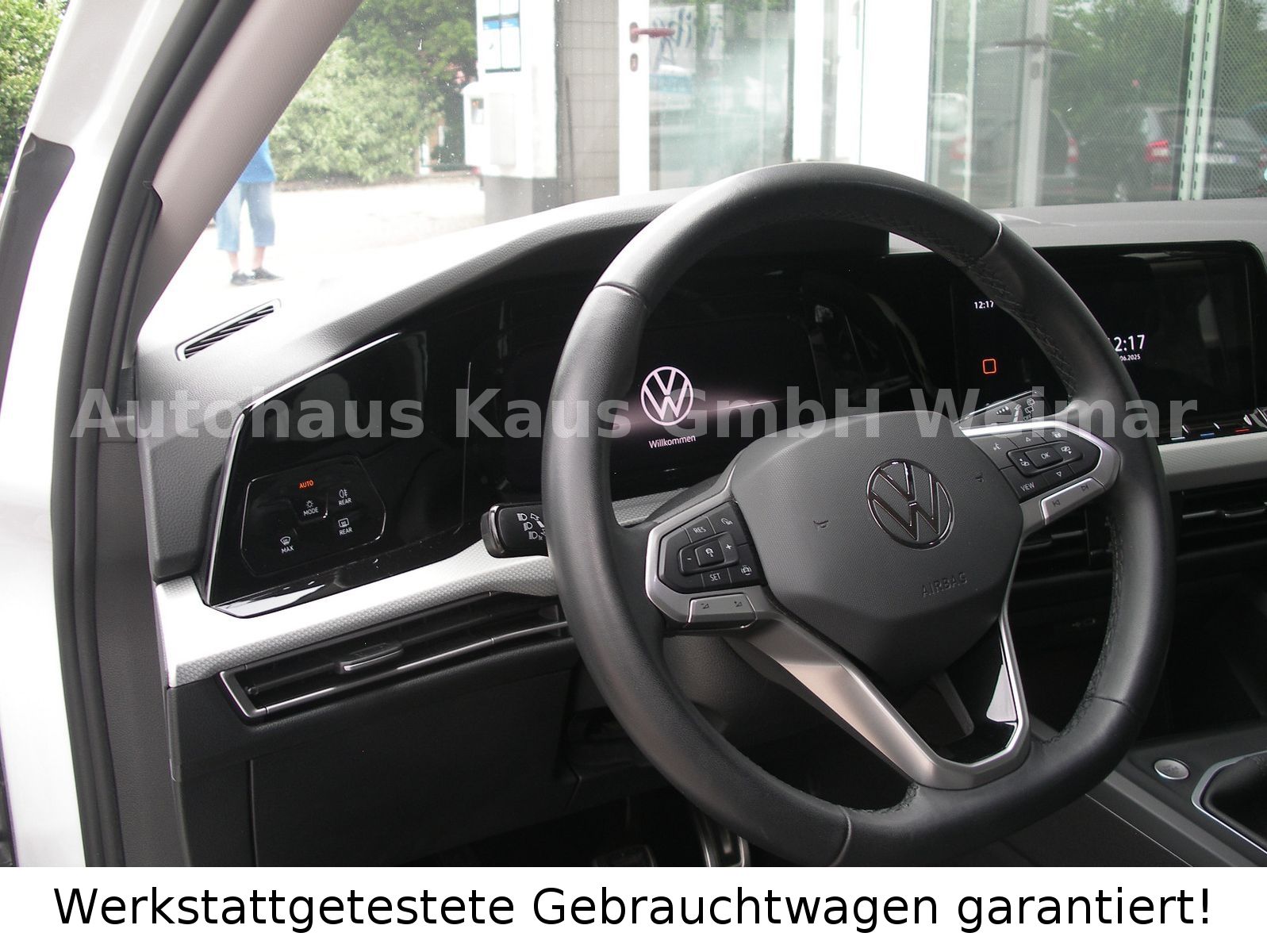 Volkswagen Golf VIII Move - Samsaru's Car Outlet