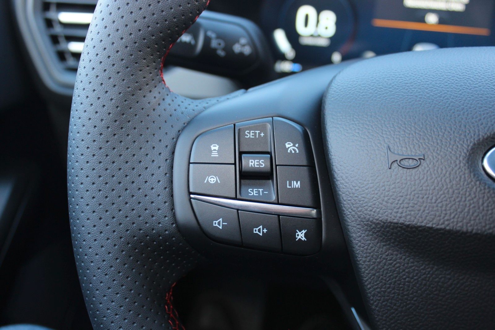 Ford Focus Turnier ST-Line X+AUTOMATIK+ACC+TW+LED