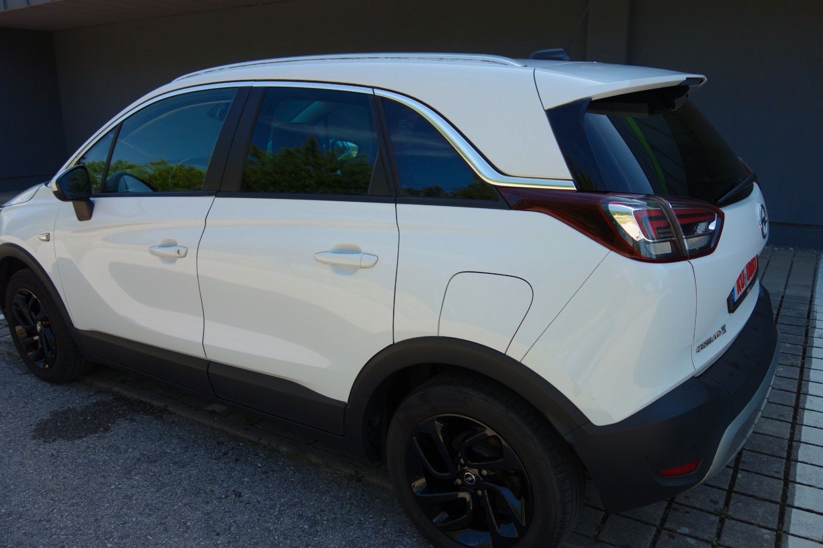 Opel Crossland (X) 1.5D Innovation - Samsaru's Car Outlet