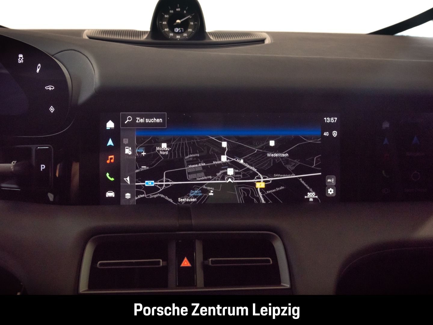 Porsche Taycan 4 Massage Sitzlüftung Bose ACC SportChron