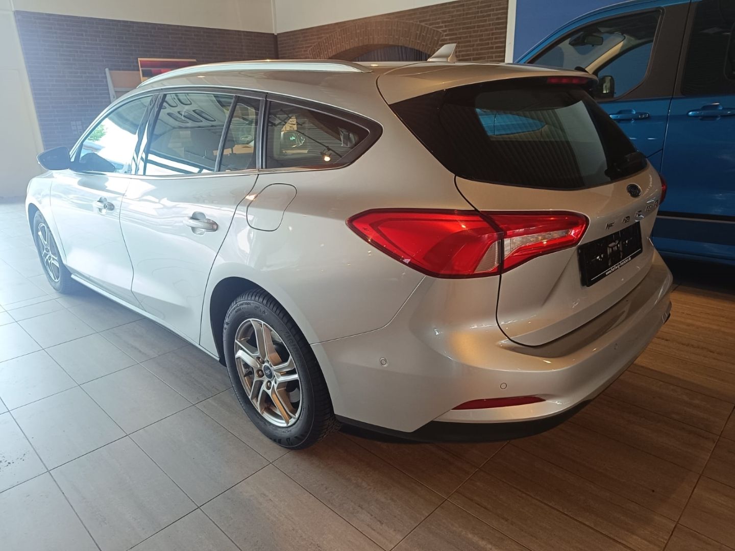 Ford Focus - Samsaru's Car Outlet