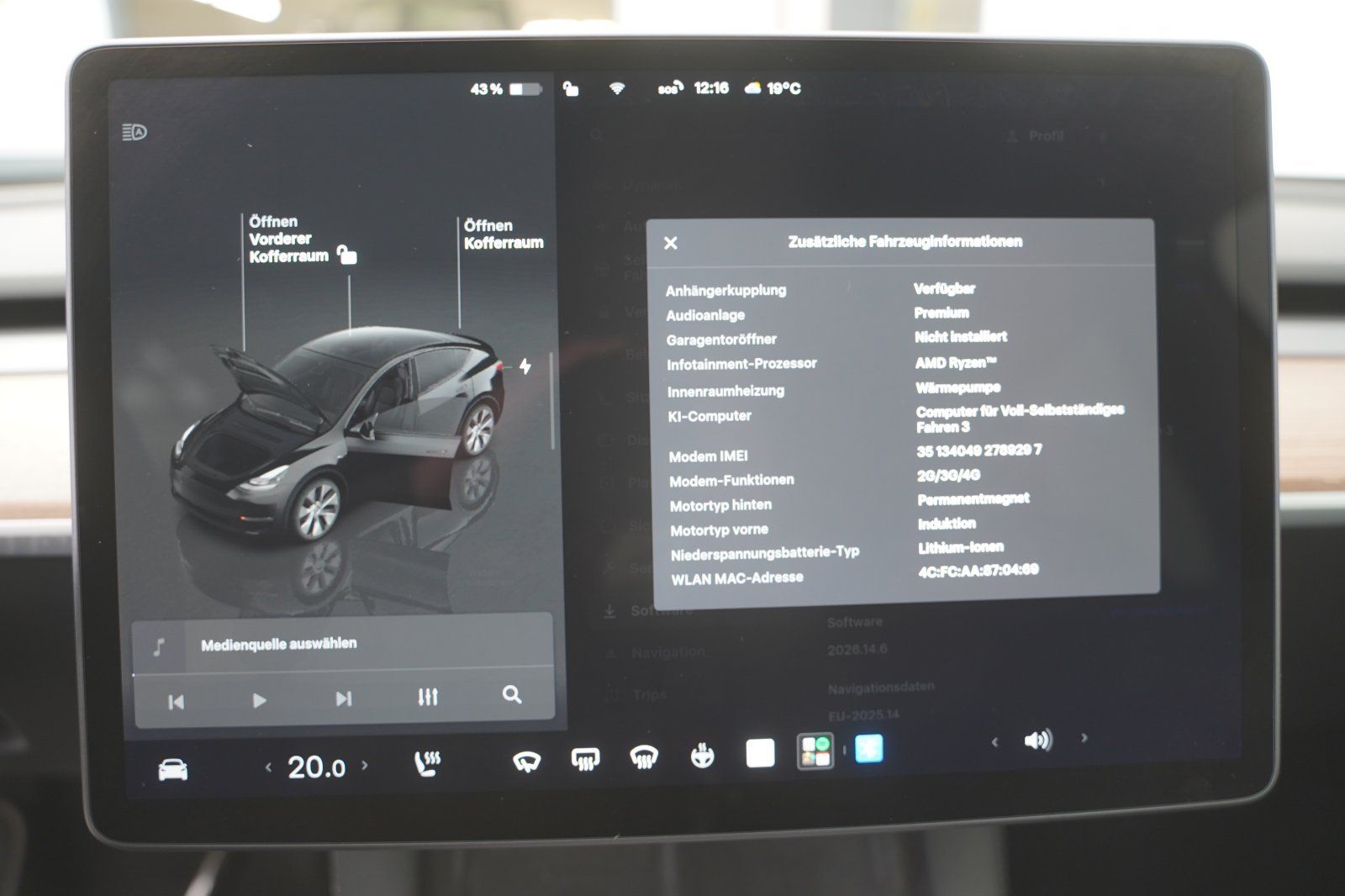 Tesla Model Y Long Range AWD *AHK*Mwst. ausweisbar*