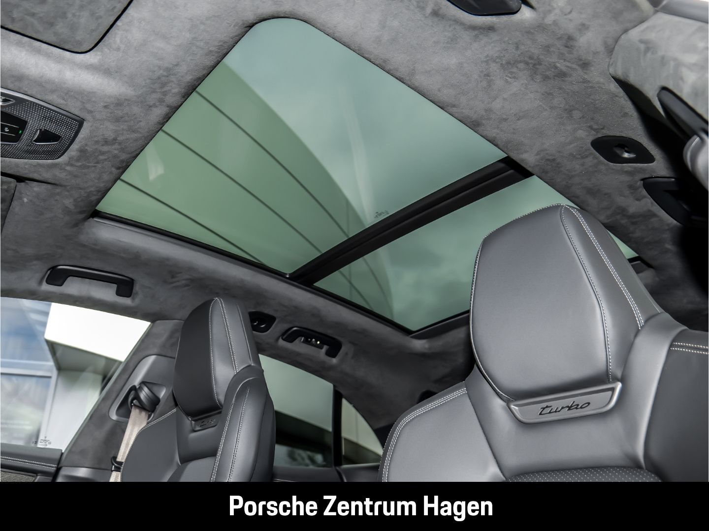 Porsche Macan Turbo Surround-View InnoDrive LED-Matrix