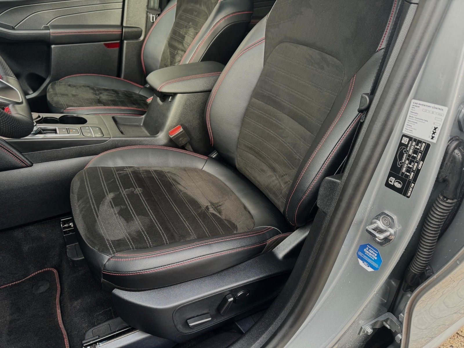Ford Kuga ST-Line X 2.0l EcoBlue 4x4 - Samsaru's Car Outlet