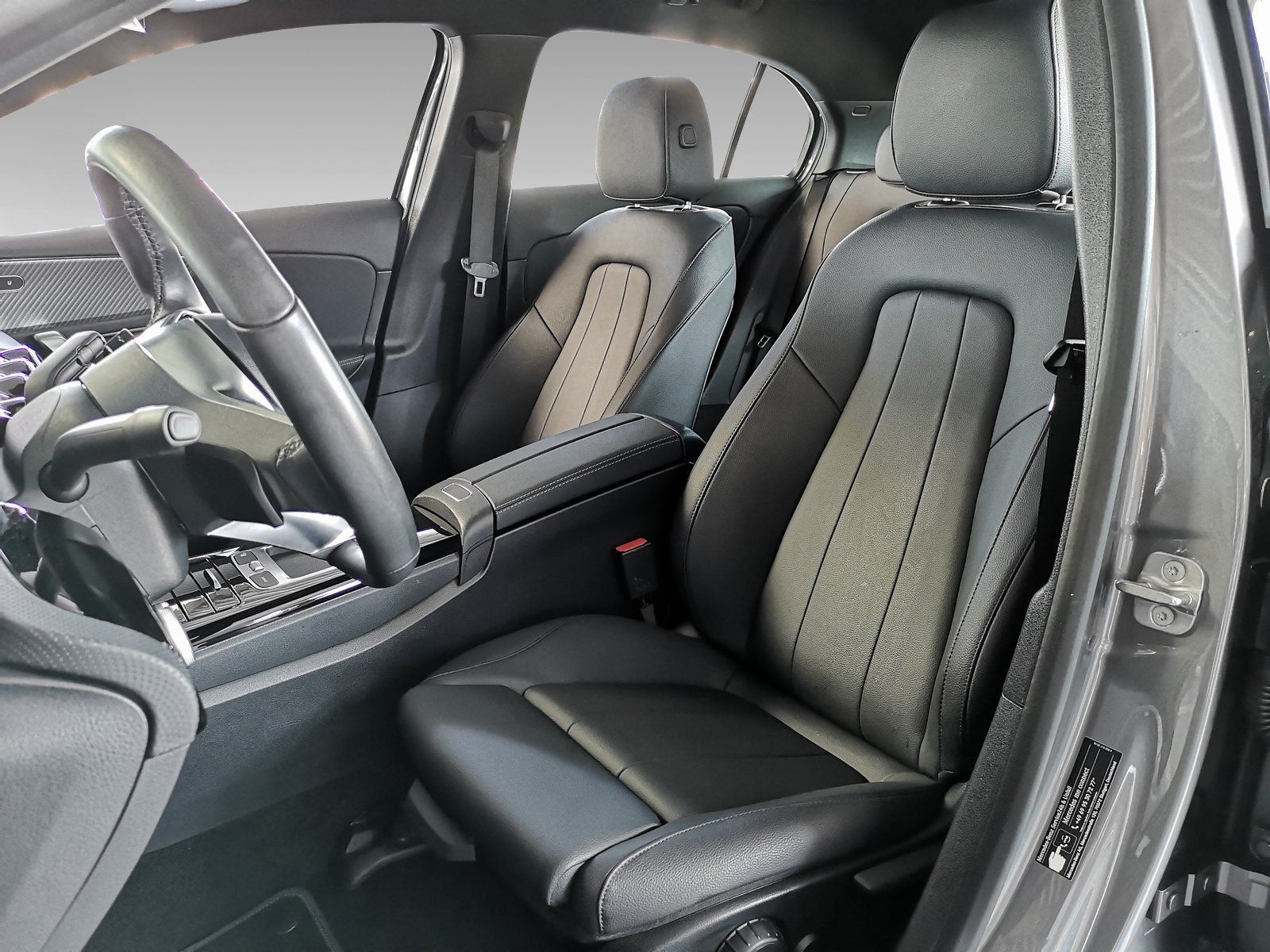 Mercedes-Benz A 180 Progressive LINE - Samsaru's Car Outlet