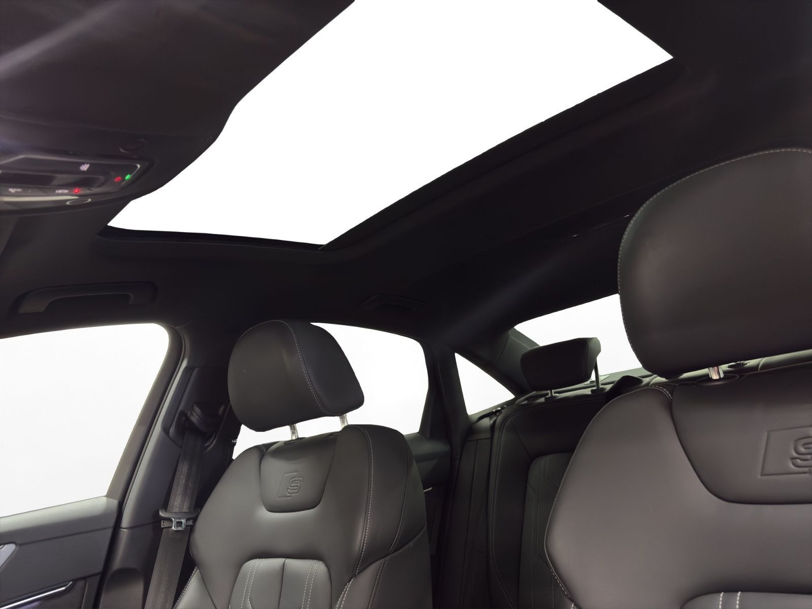 Audi A6 Lim. 50 TFSIe qu. S line AHK Pano Matrix LM 2