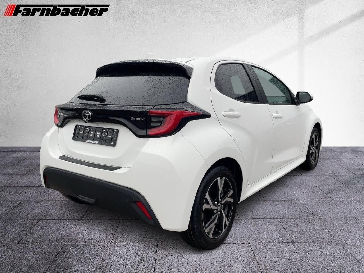 Toyota Yaris 1,5 Hybrid Teamplayer *Comfort-Paket*