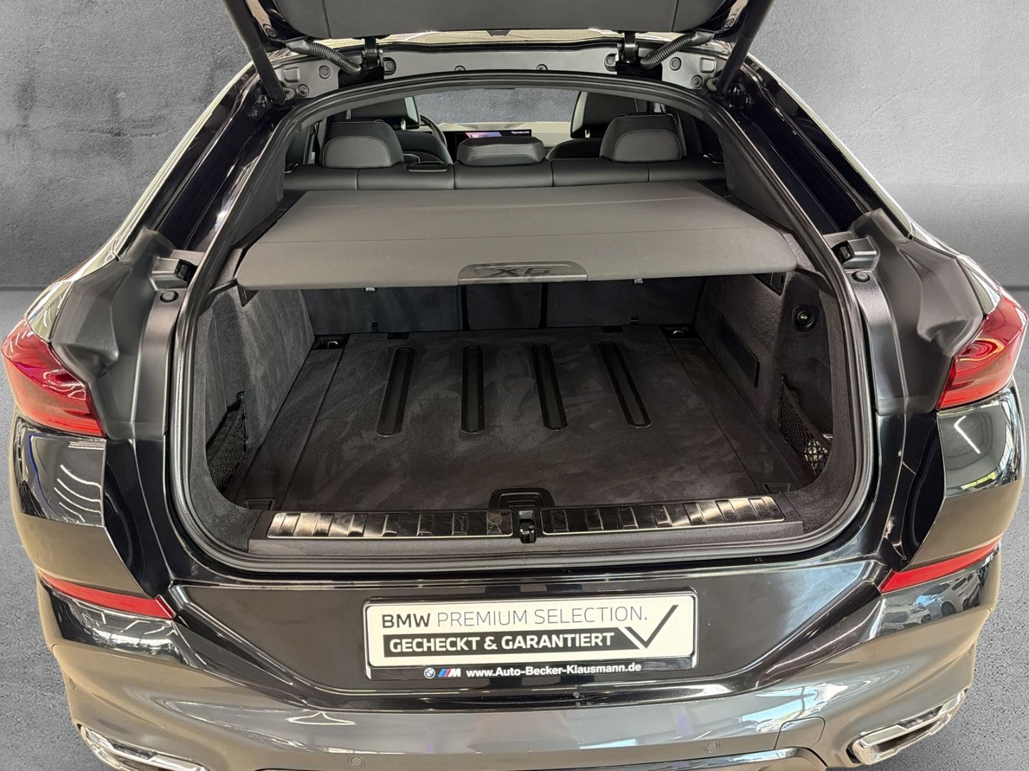 BMW X6 xDRIVE 30d M SPORT 22'' LC PROF AHK KAMERA 36