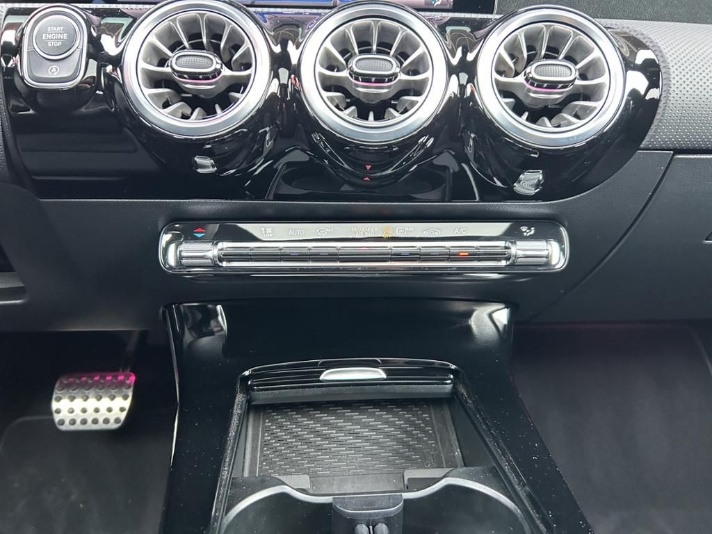 Mercedes-Benz A 180 AMG - Samsaru's Car Outlet