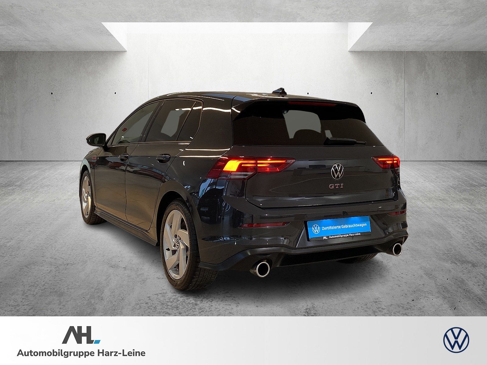 Volkswagen Golf GTI VIII 2.0 TSI DSG - Samsaru's Car Outlet