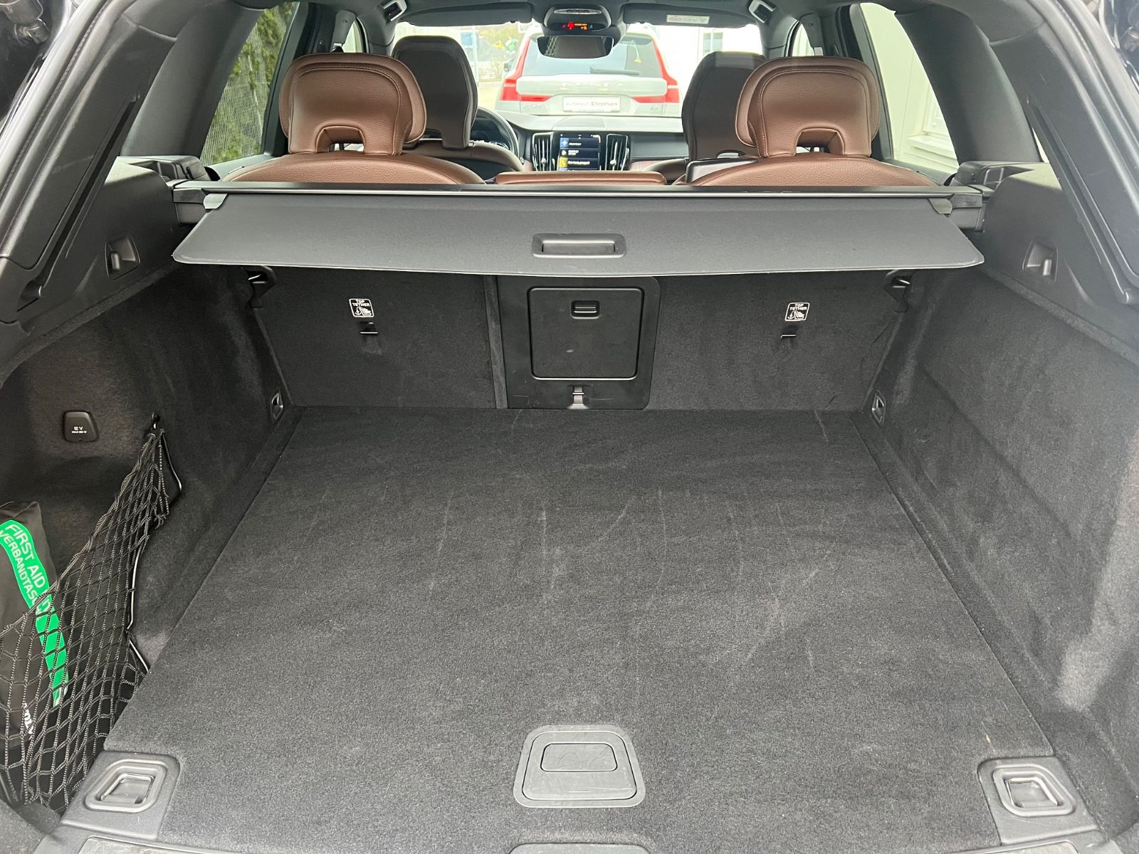 Volvo XC60 B4 Diesel AWD Inscription AHK GARANTIE