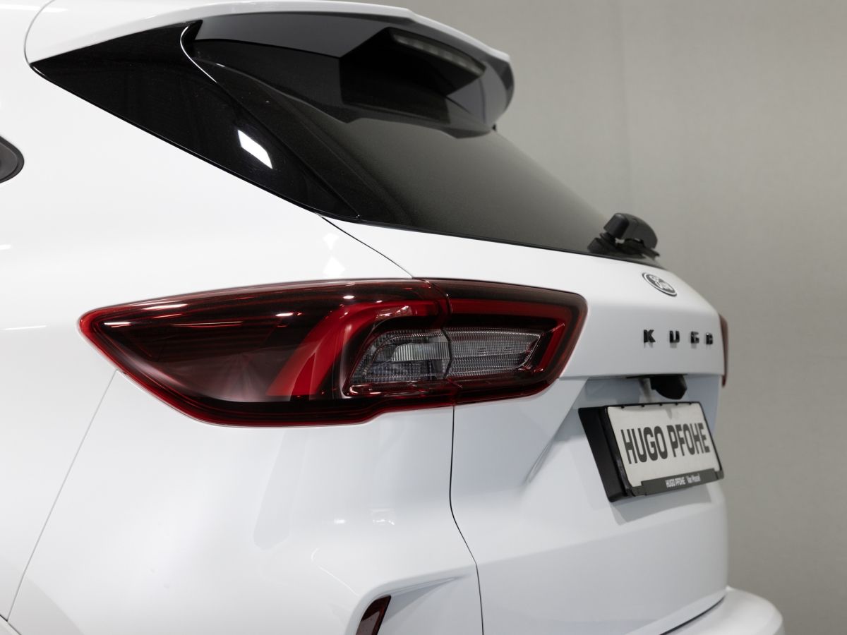 Ford Kuga ST-Line X 1.5 - Samsaru's Car Outlet
