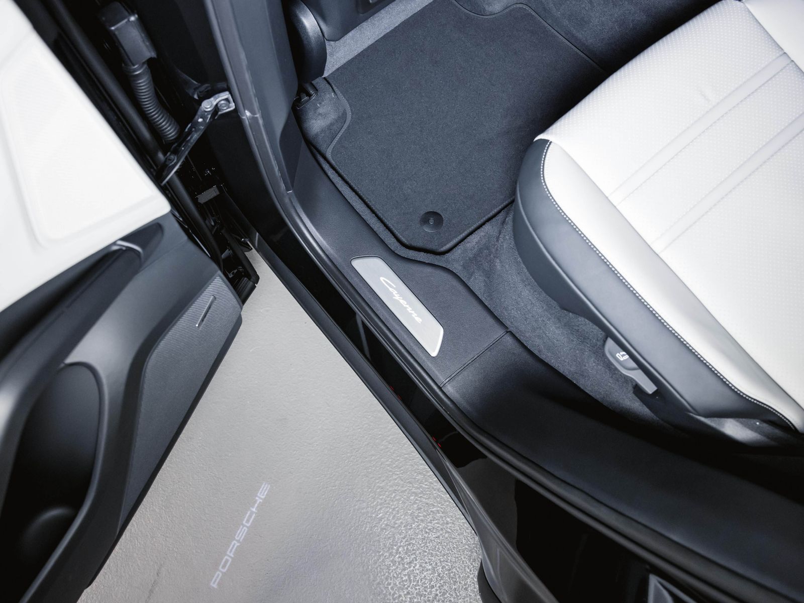 Porsche Cayenne S Panoramadach Bose Sportabgasanlage