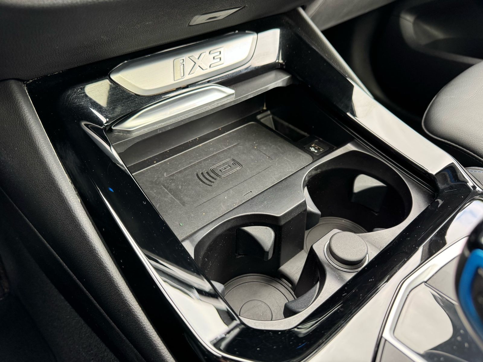 BMW iX3 M Sport AHK PANO h&k DA-Pro HuD 360° Impress