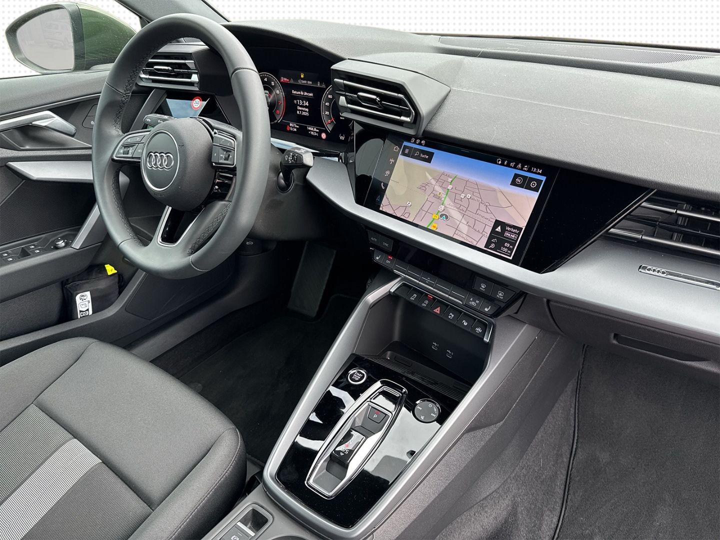 Audi A3 Sportback Advanced 30TFSI - Samsaru's Car Outlet