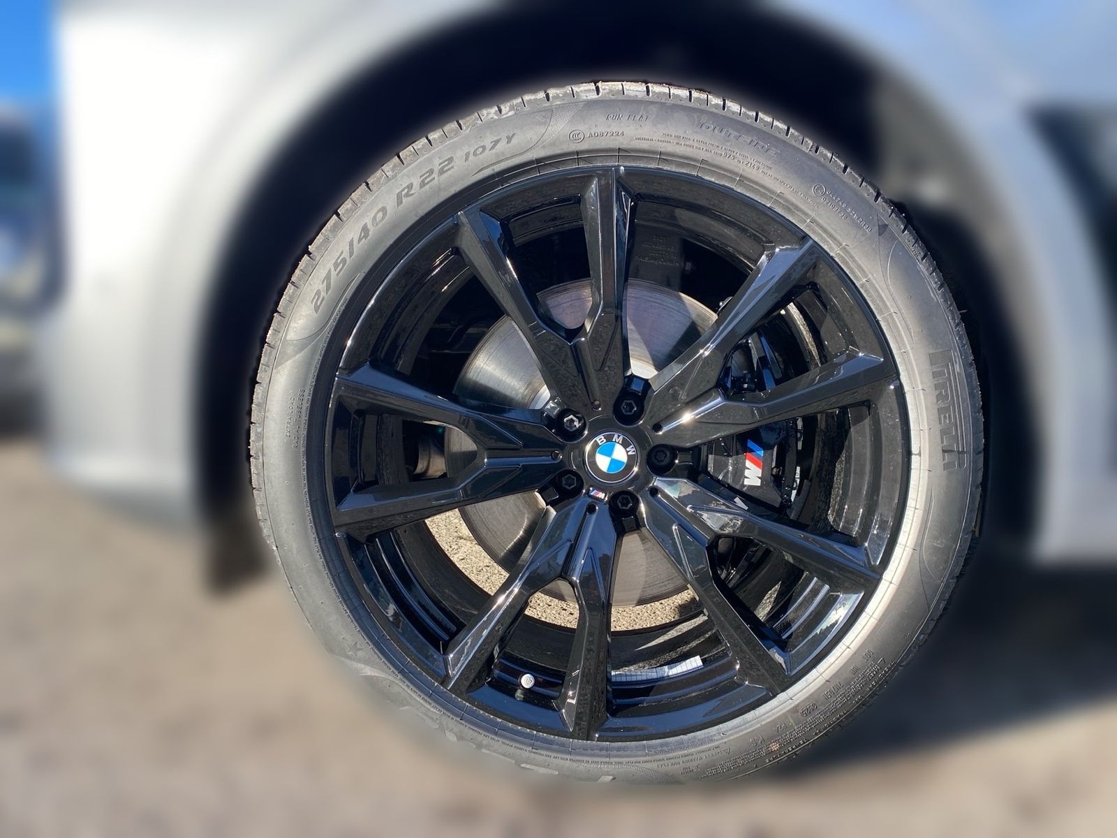 BMW X7 xDrive40d M-Sport 360 ACC AHK HUD Pano SHZ B&