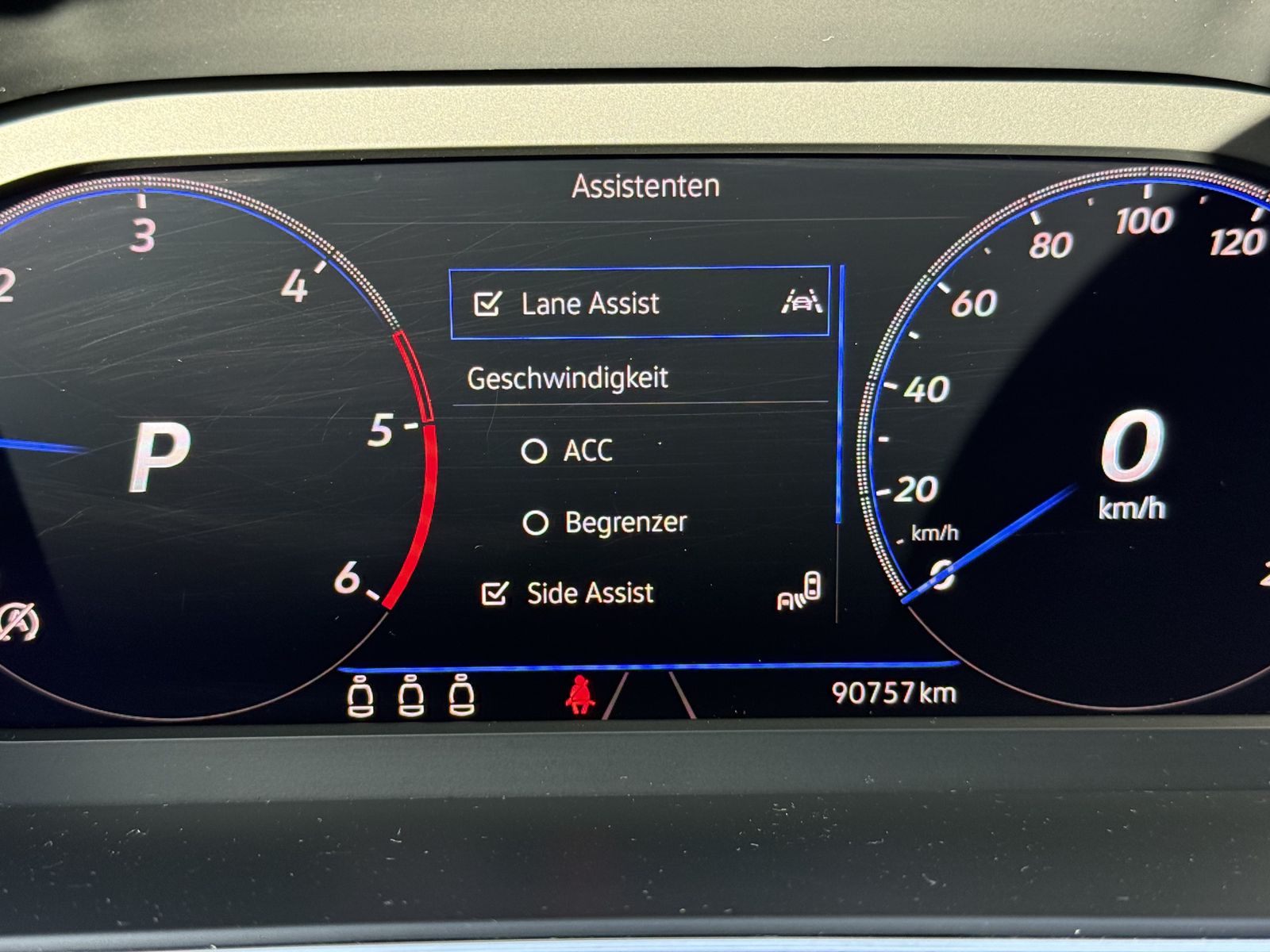 Volkswagen Tiguan R-Line 4-Motion,Pano,AHK,R-Kam,Matrix,ACC