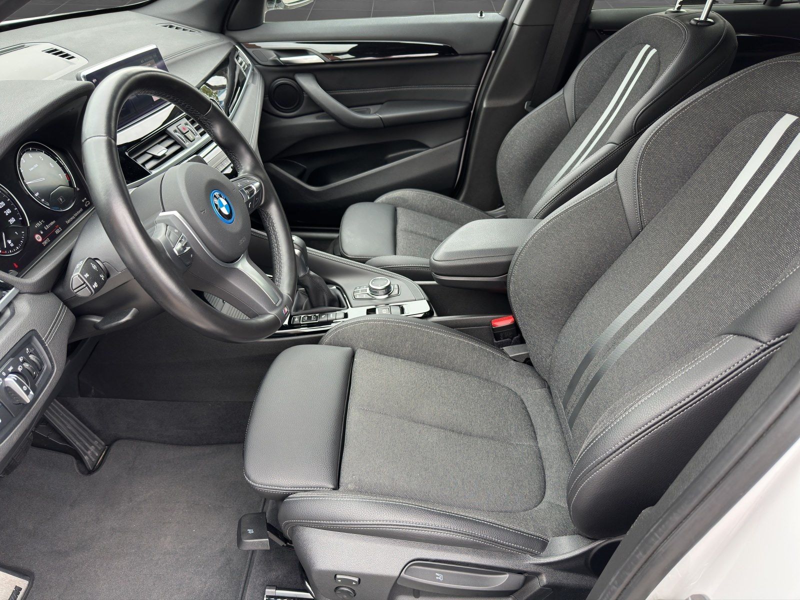 BMW X1 xDrive25e M Sport - Samsaru's Car Outlet