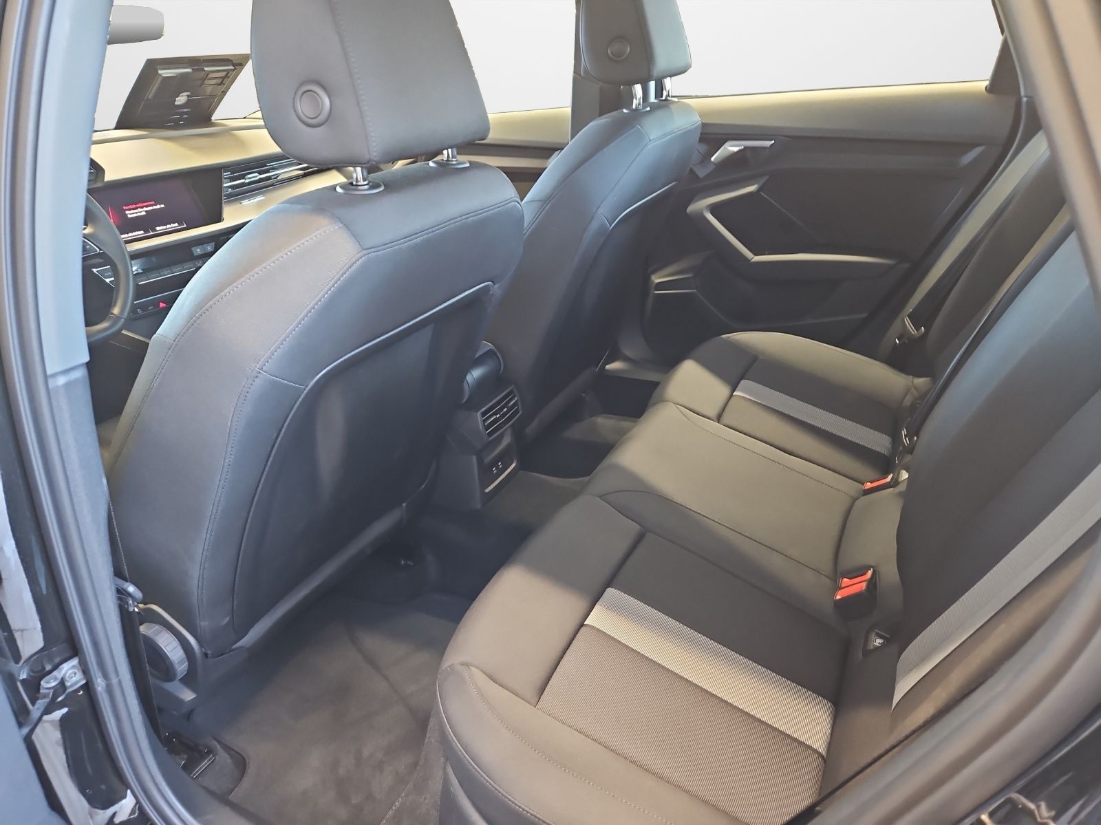 Audi A3 Sportback 40 TFSI e S tronic Advanced - Samsaru's Car Outlet