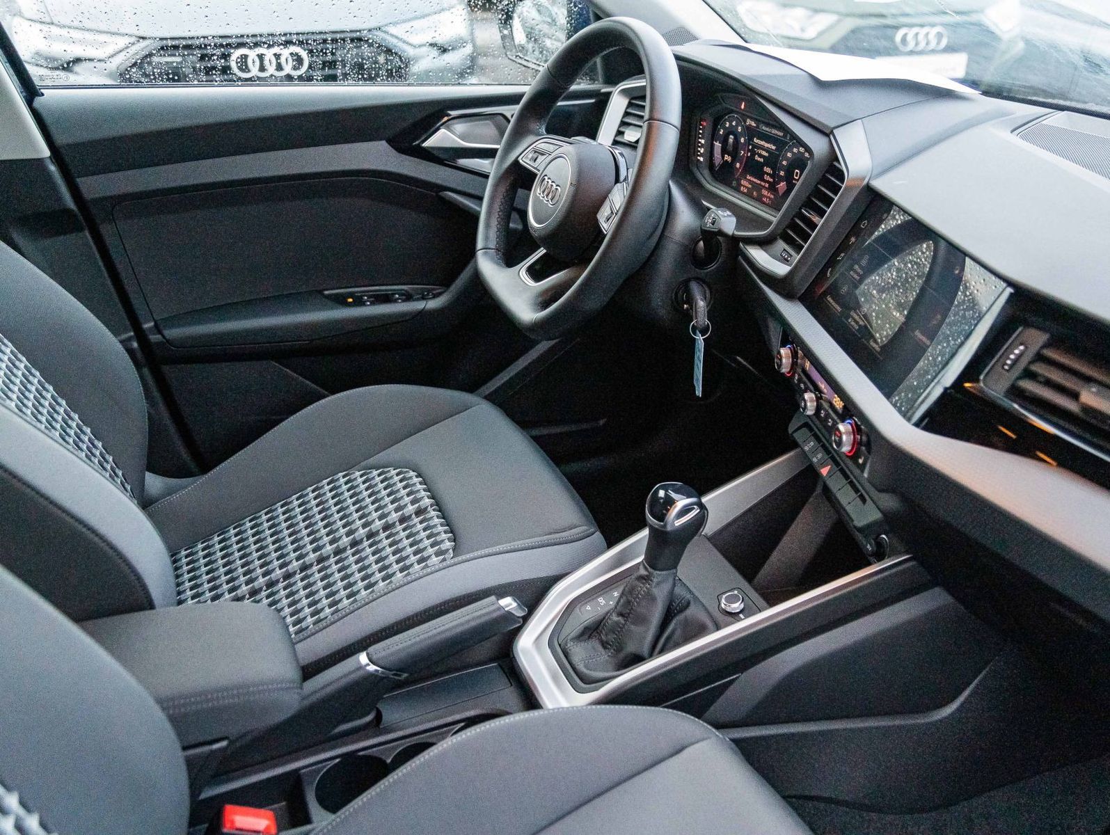 Audi A1 Sportback 30TFSI Stronic - Samsaru's Car Outlet