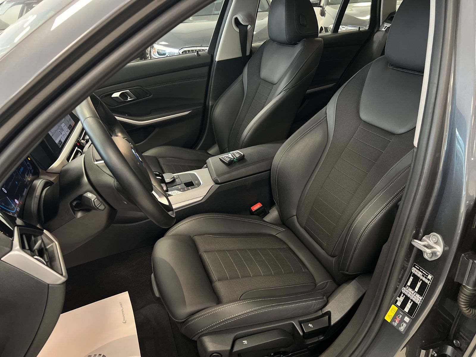 BMW 320e Advantage Aut - Samsaru's Car Outlet