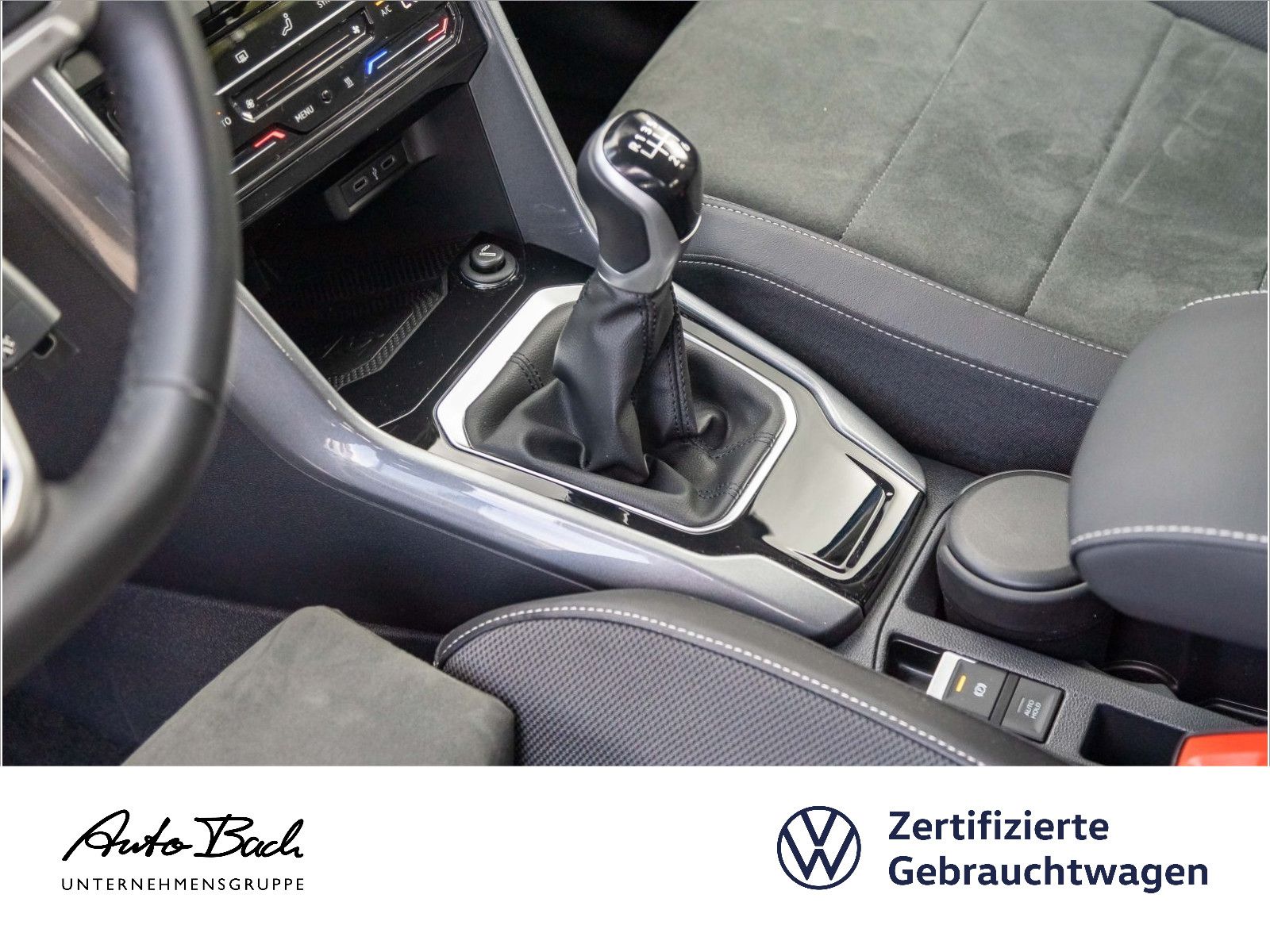 Volkswagen T-Roc 1.0 TSI Style - Samsaru's Car Outlet