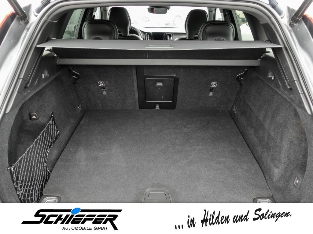 Volvo XC60 T6 AWD Recharge Geartronic RDesign