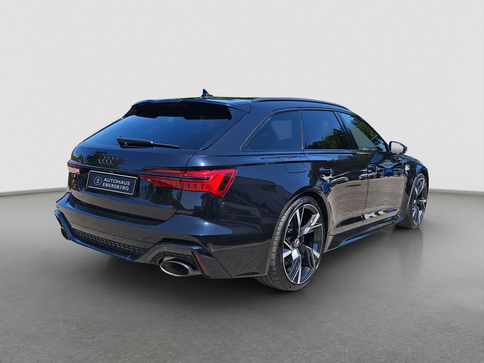 Audi RS6 Avant quattro MATRX Abgas+ Pano ACC Night HU