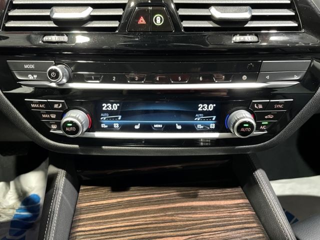 BMW 530 e Touring Luxury Line Automatik Leder Laser