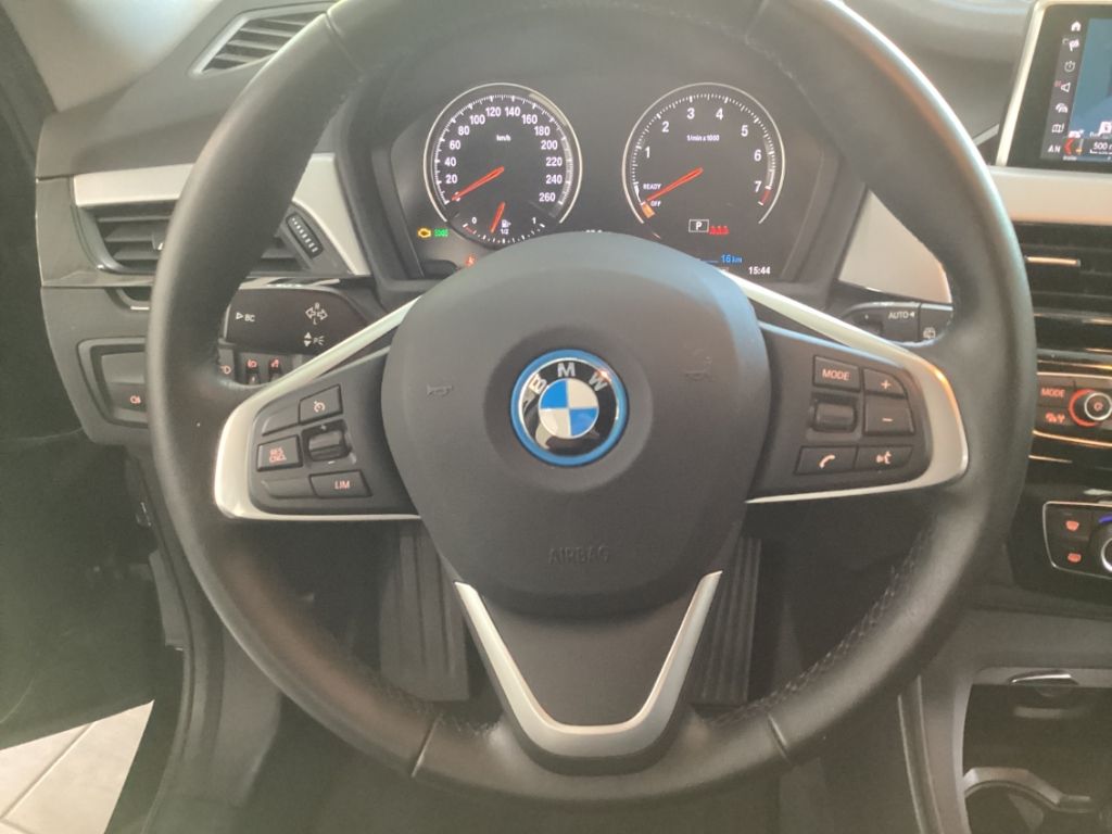 BMW X1 xDrive 25e - Samsaru's Car Outlet