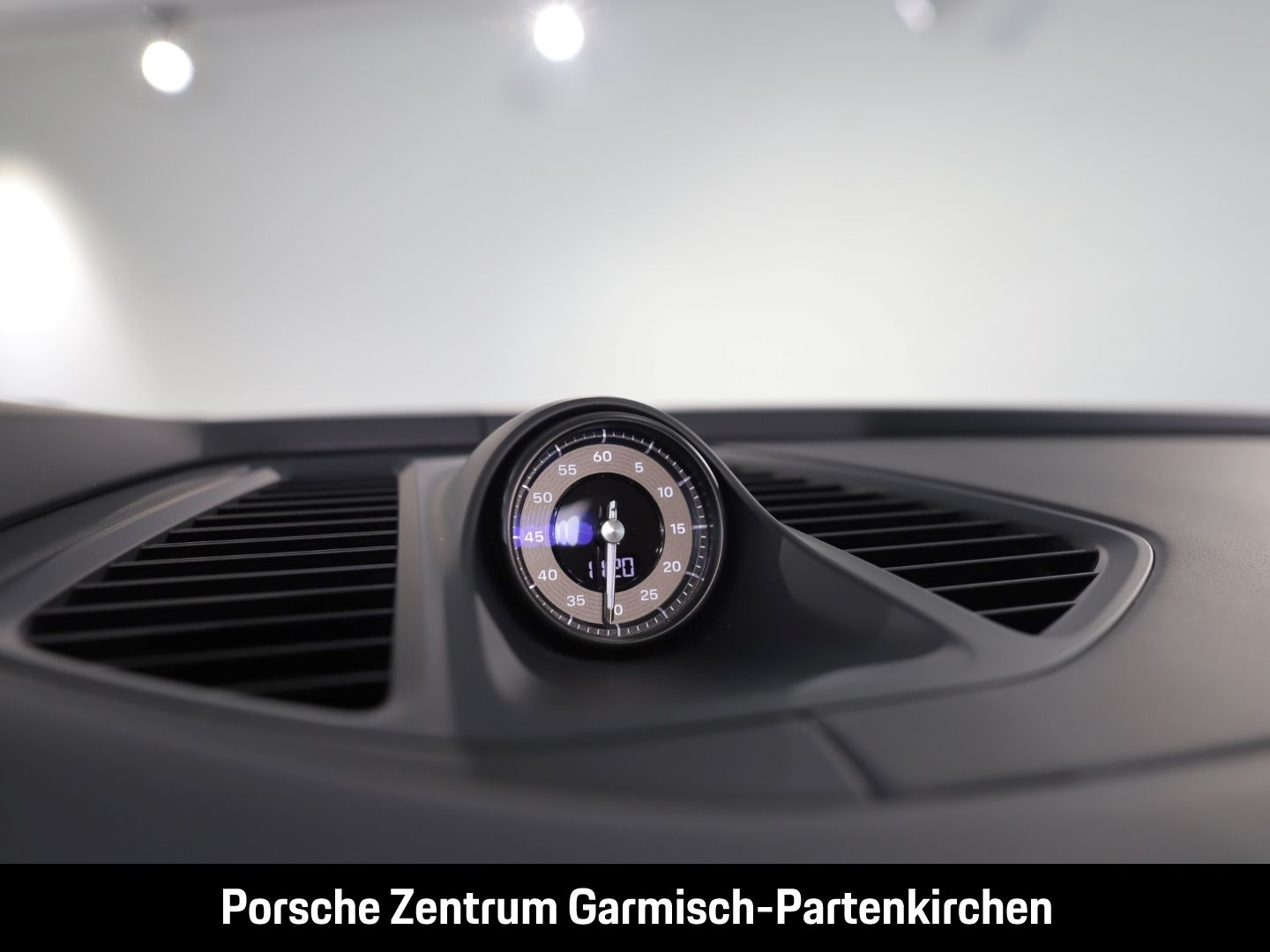 Porsche Macan Turbo 360 Kamera LenkradHZG Keyless Entry