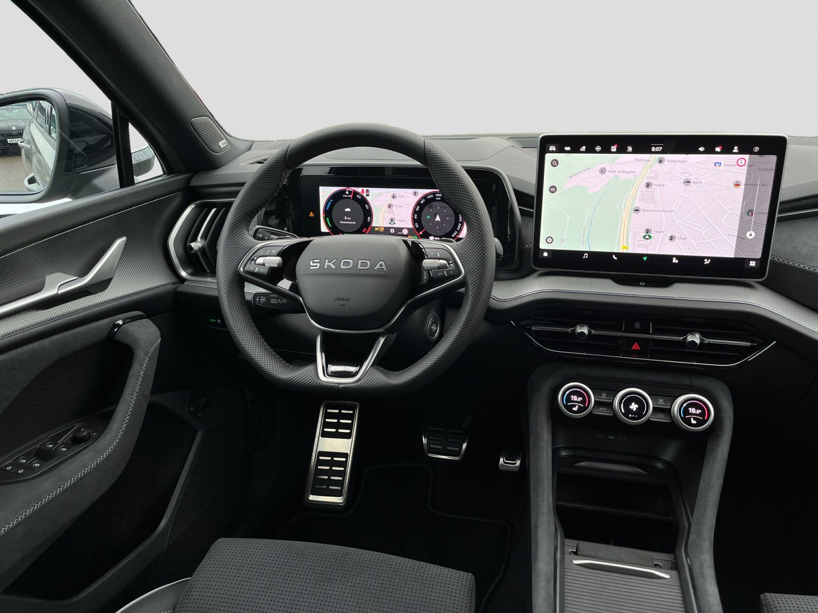 Skoda Kodiaq Sportline 1,5 TSI iV pACC HuD AHK 360°NAV