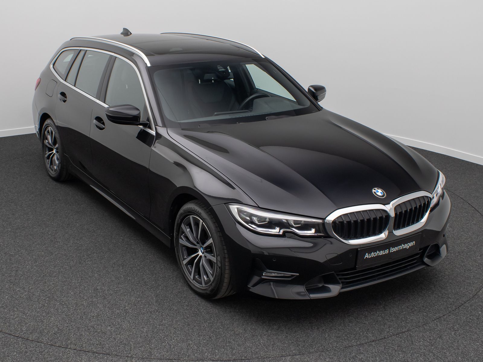 BMW 320d Sport Line - Samsaru's Car Outlet