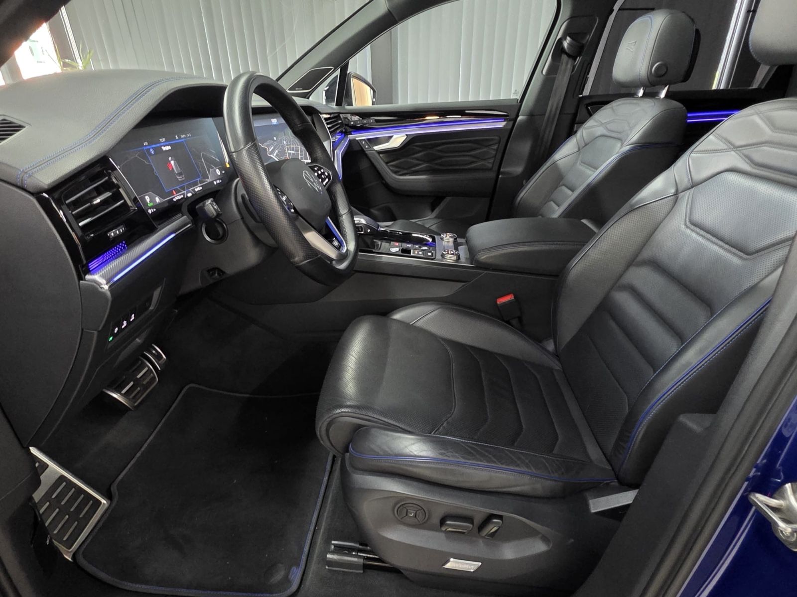 Volkswagen Touareg R 4M eHybrid*PANO*HuD*MATRIX-LED*AHK*