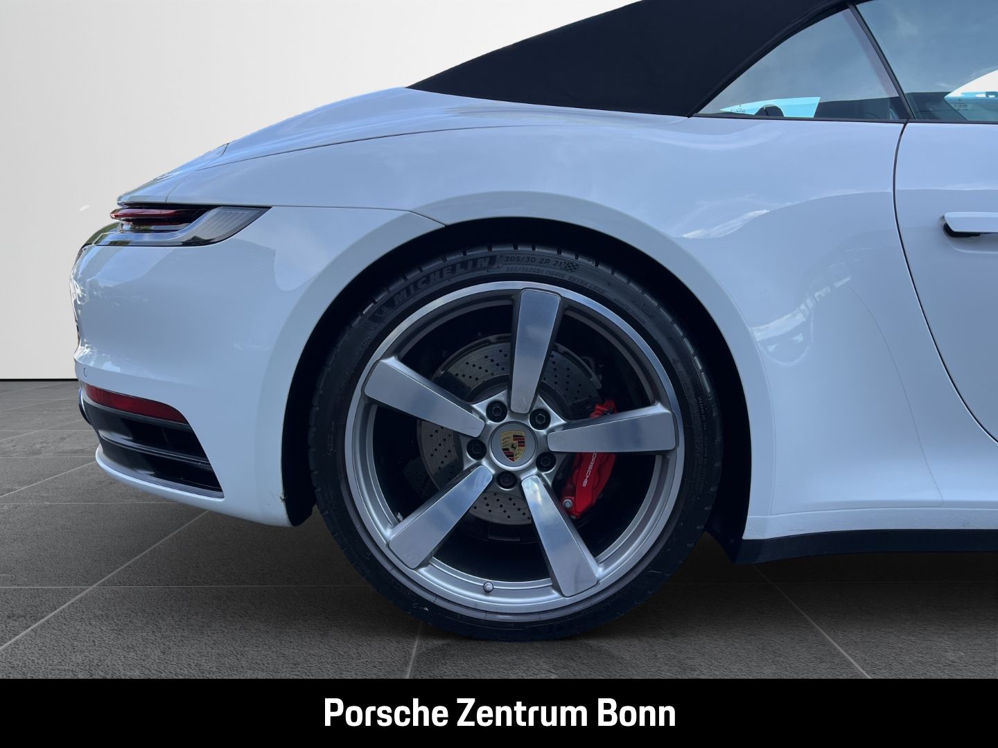 Porsche 992 911 Carrera 4S Cabriolet InnoDrive BOSE