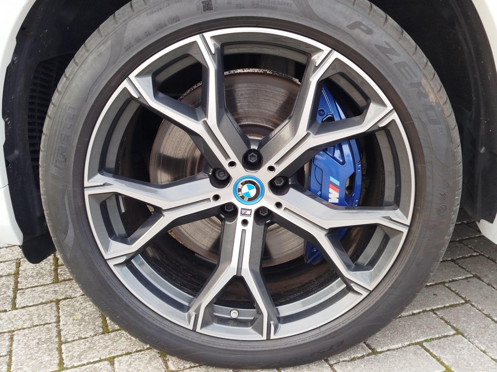 BMW X5 XDrive 45e M Sport AHZ DAB KAM Winterräder