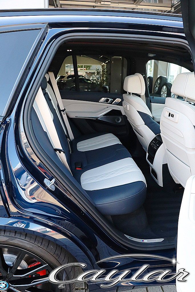 BMW X5 45e M SPORT SKY LOUNGE BELÜFTET NAPPA B&W 22"