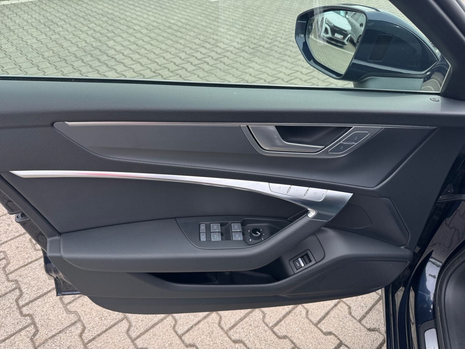 Audi A6 Avant S line 45 TFSI quattro S tronic, MATRIX