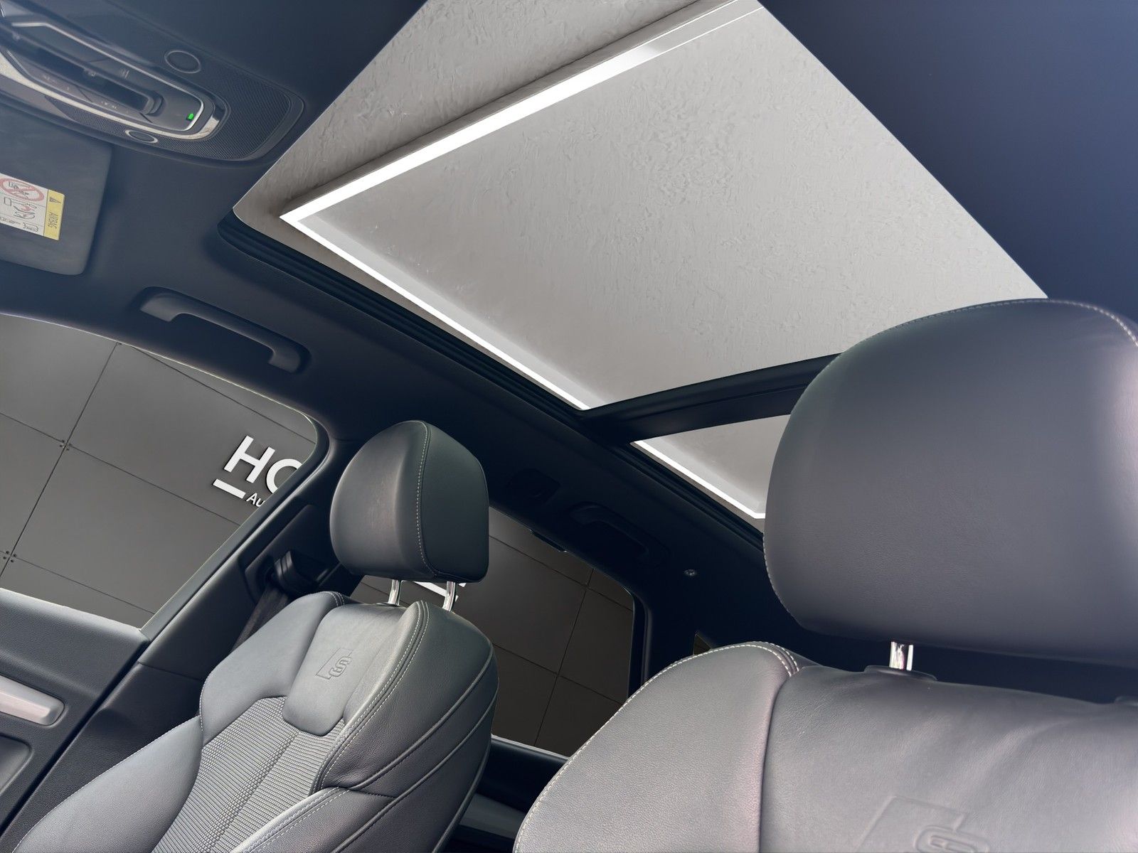 Audi Q5 50 TDI q. S line - Samsaru's Car Outlet