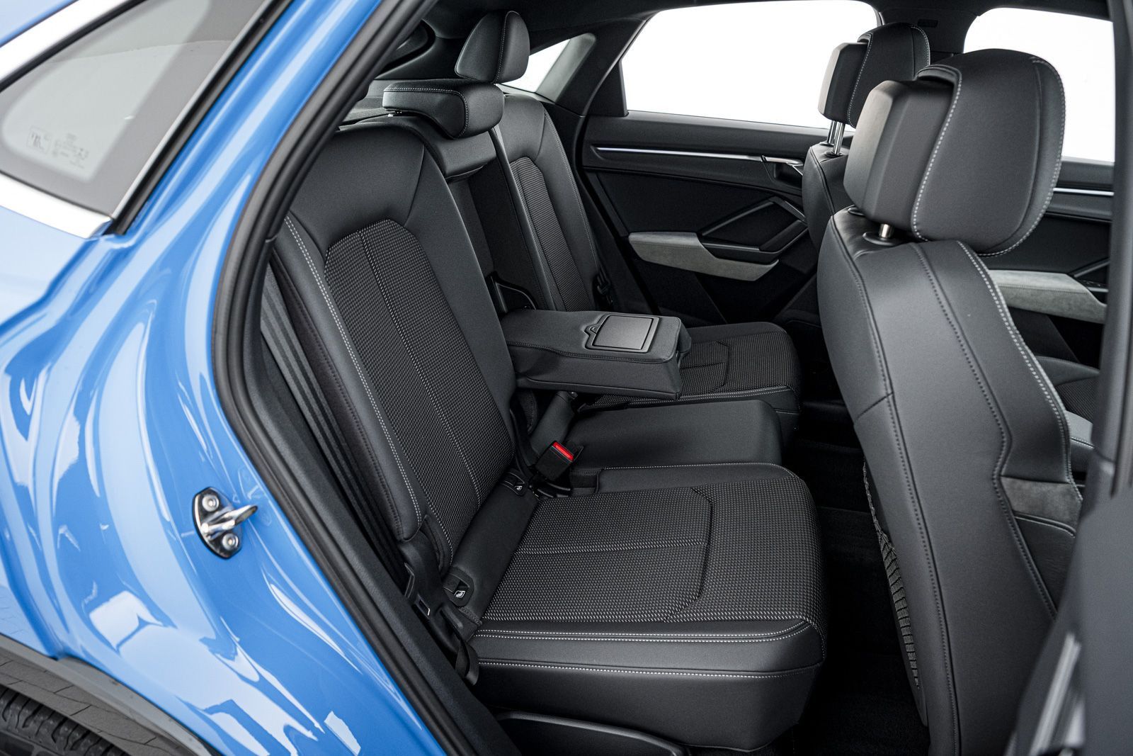 Audi Q3 Sportback S line 45 TFSI quattro - Samsaru's Car Outlet