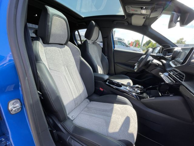 Peugeot 208 PureTech 130 EAT8 GT Pack - Samsaru's Car Outlet