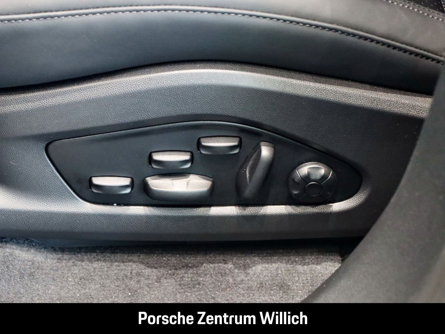 Porsche Macan 4S BOSE Panorama LED-Matrix Surround-View