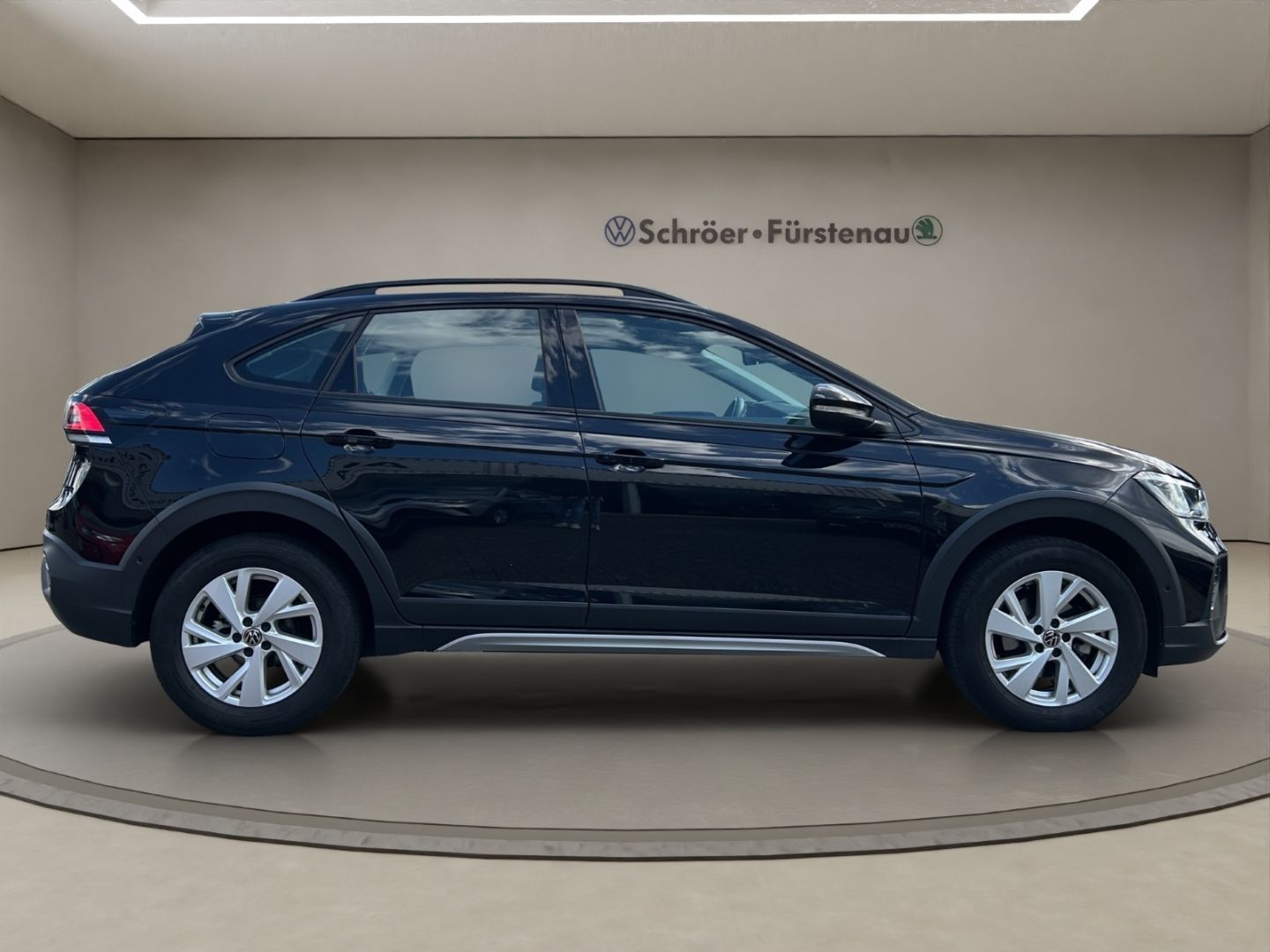 Volkswagen Taigo 1.0 TSI DSG Life - Samsaru's Car Outlet