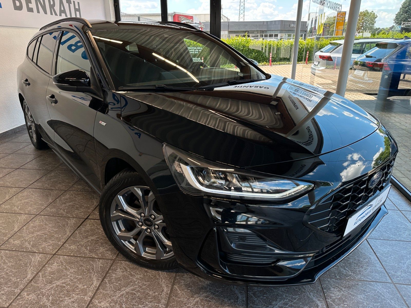 Ford Focus Turnier ST-Line *LED*RFK*ACC*ALLWETTER*TOP