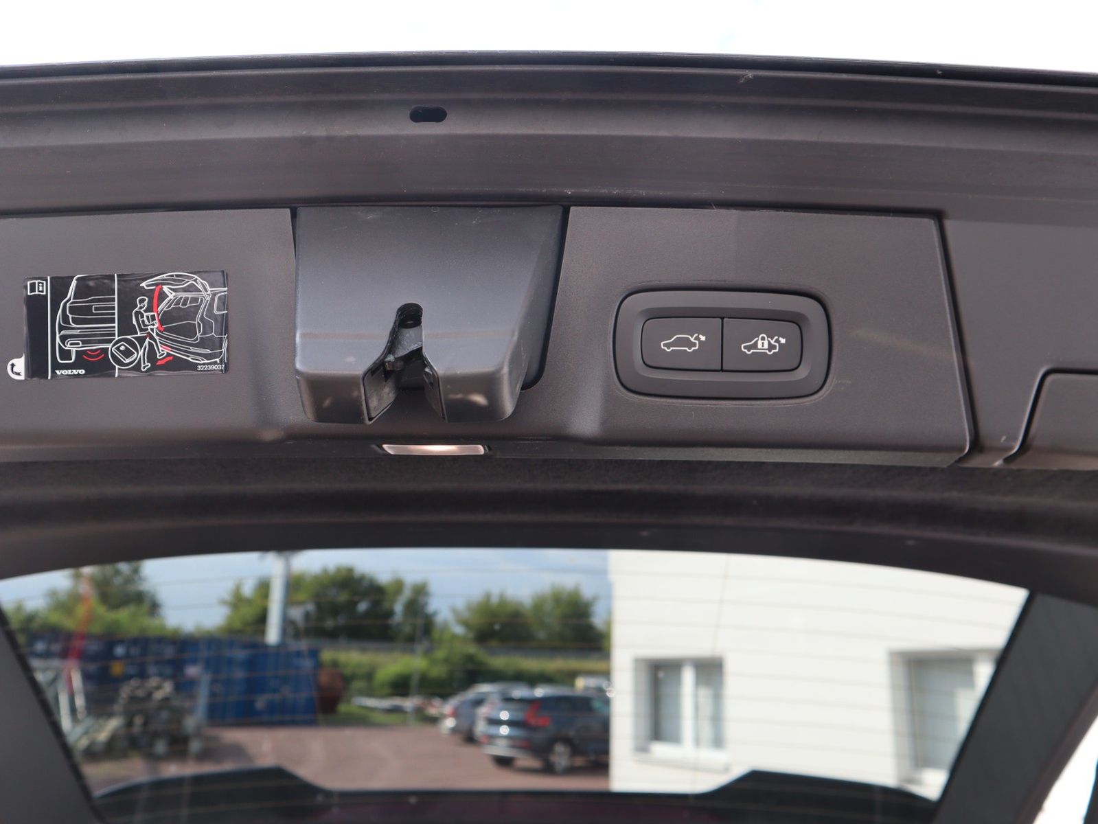 Volvo V90 Cross Country Plus B5 AWD*Standh*AHK*360°