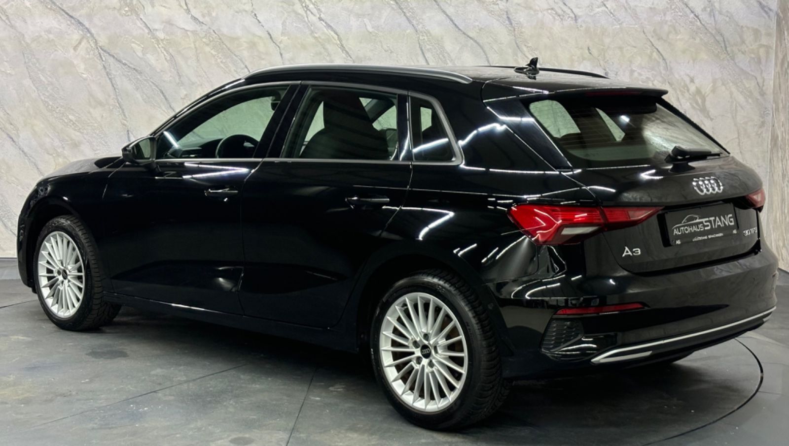 Audi A3 Sportback 30 TFSI advanced+1.Hand+MwSt.+