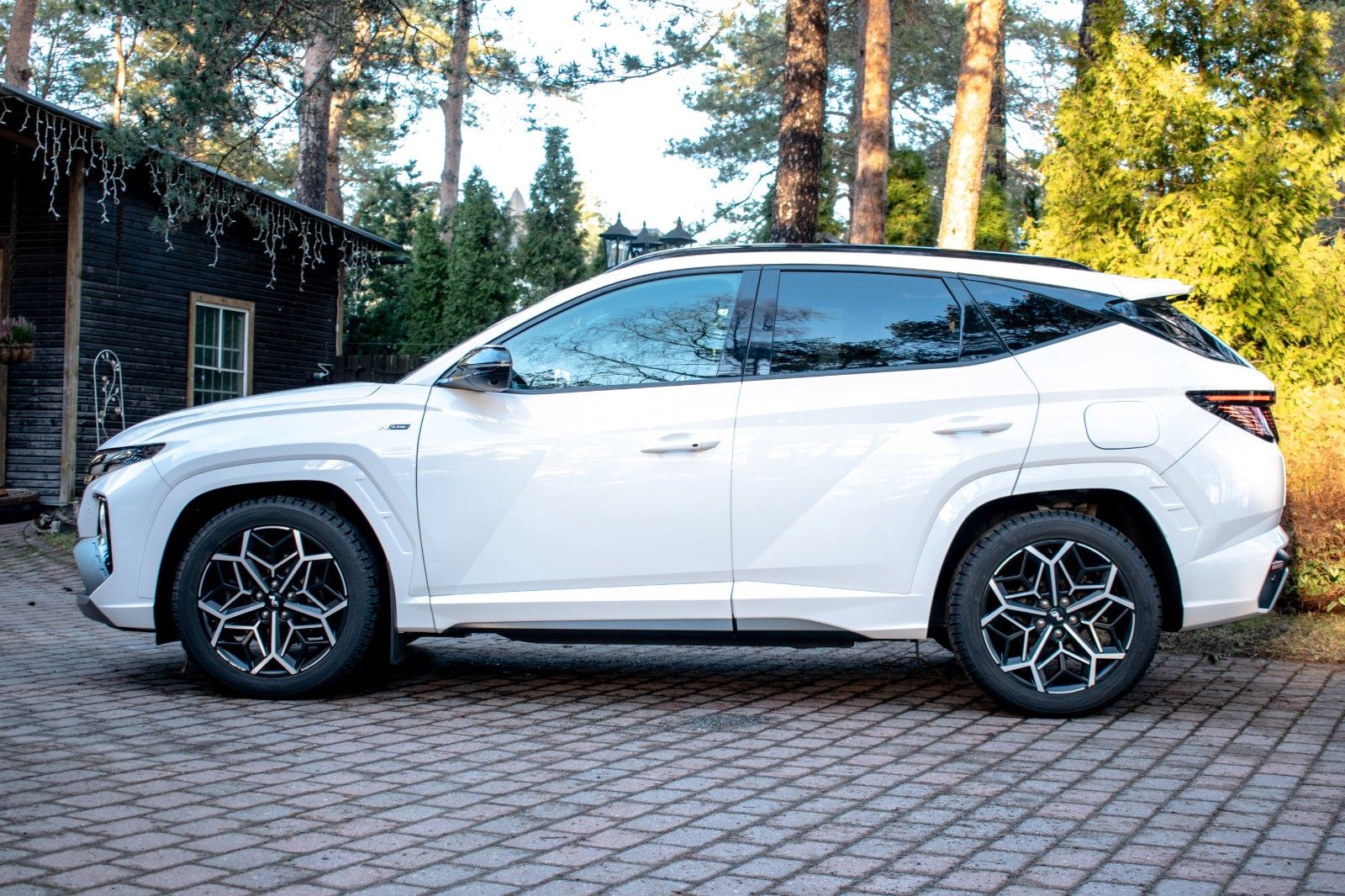 Hyundai Tucson N-LINE 4WD - Samsaru's Car Outlet
