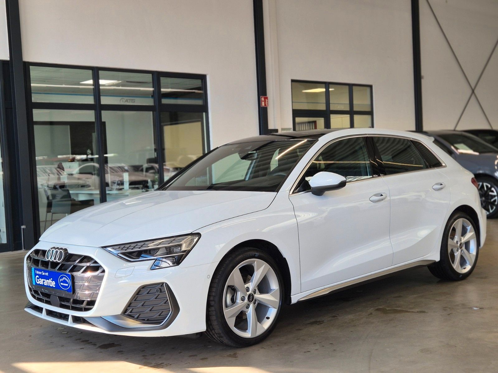 Audi A3 SPORTBACK 35 TDI S-LINE - Samsaru's Car Outlet