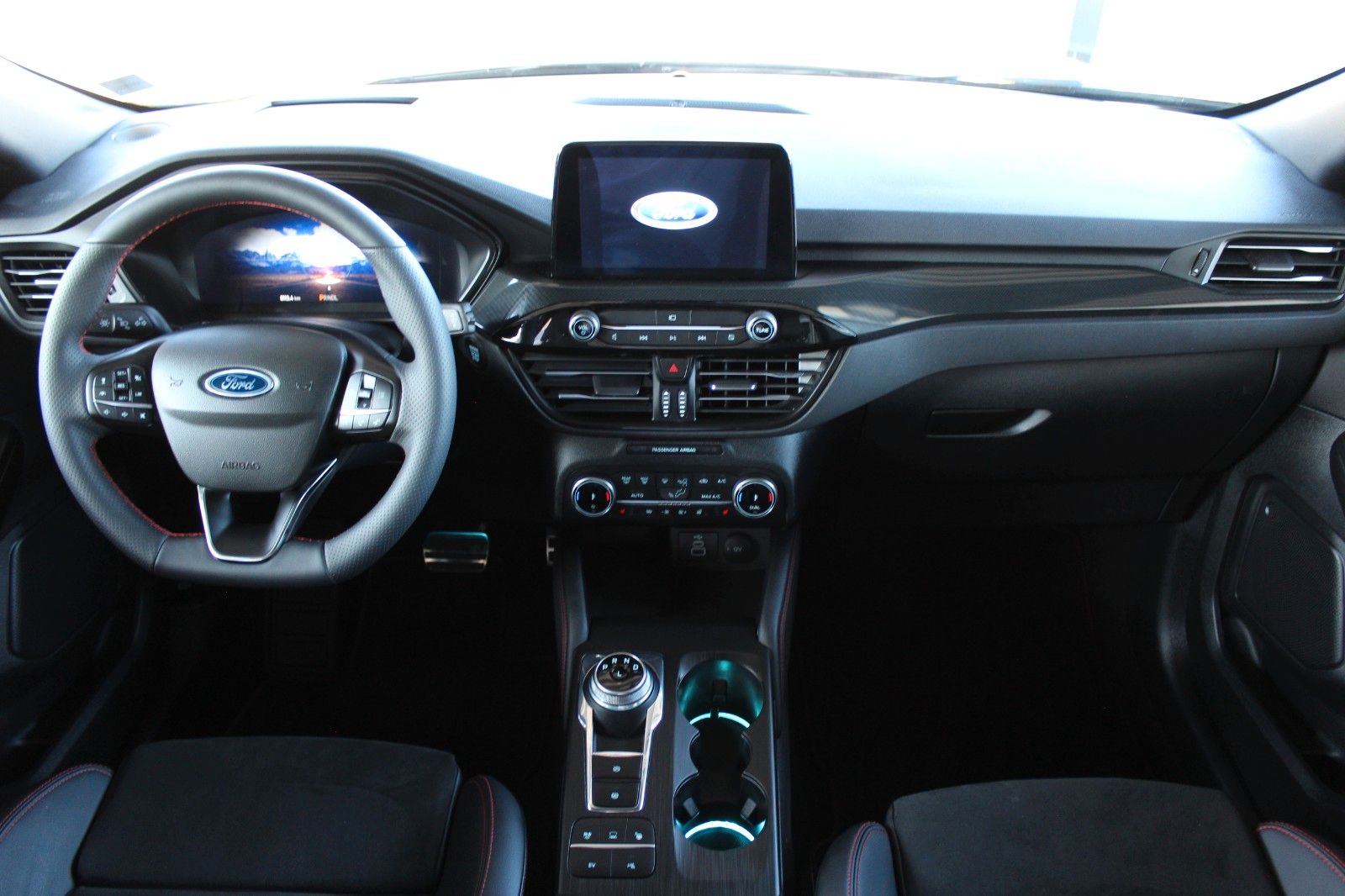 Ford Kuga ST-Line X Plug-In Hybrid - Samsaru's Car Outlet