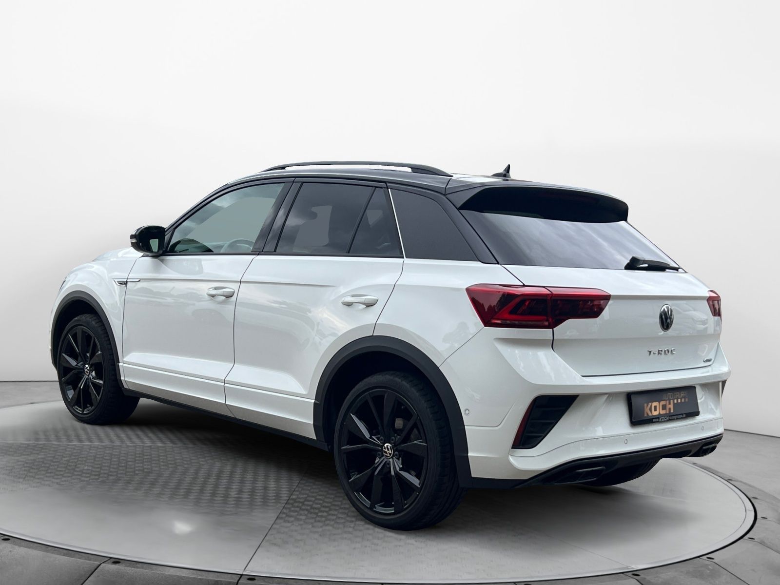 Volkswagen T-Roc 2.0TSI R-Line 4M DSG - Samsaru's Car Outlet